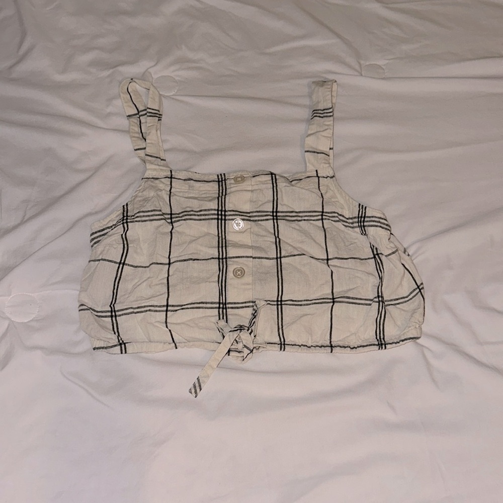 Cropped tank top size Medium